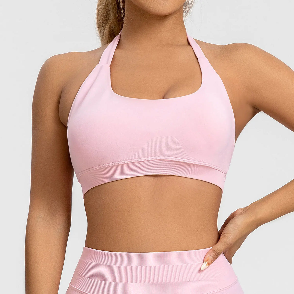 Core High Support Halter Neck Sports Bra