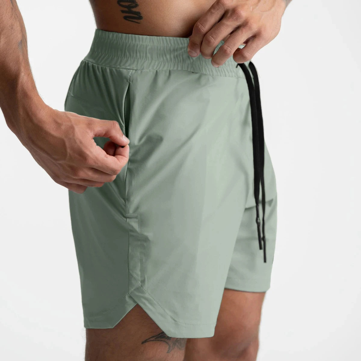 Core 5" Shorts