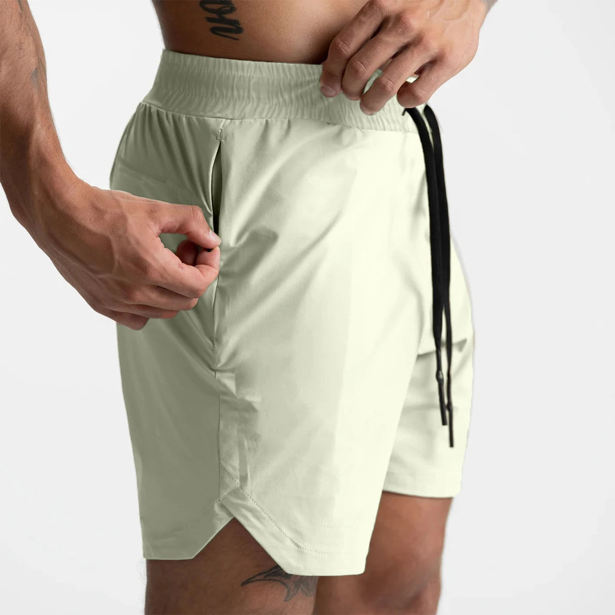 Core 5" Shorts
